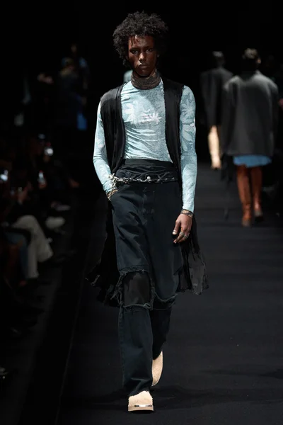 Look 5